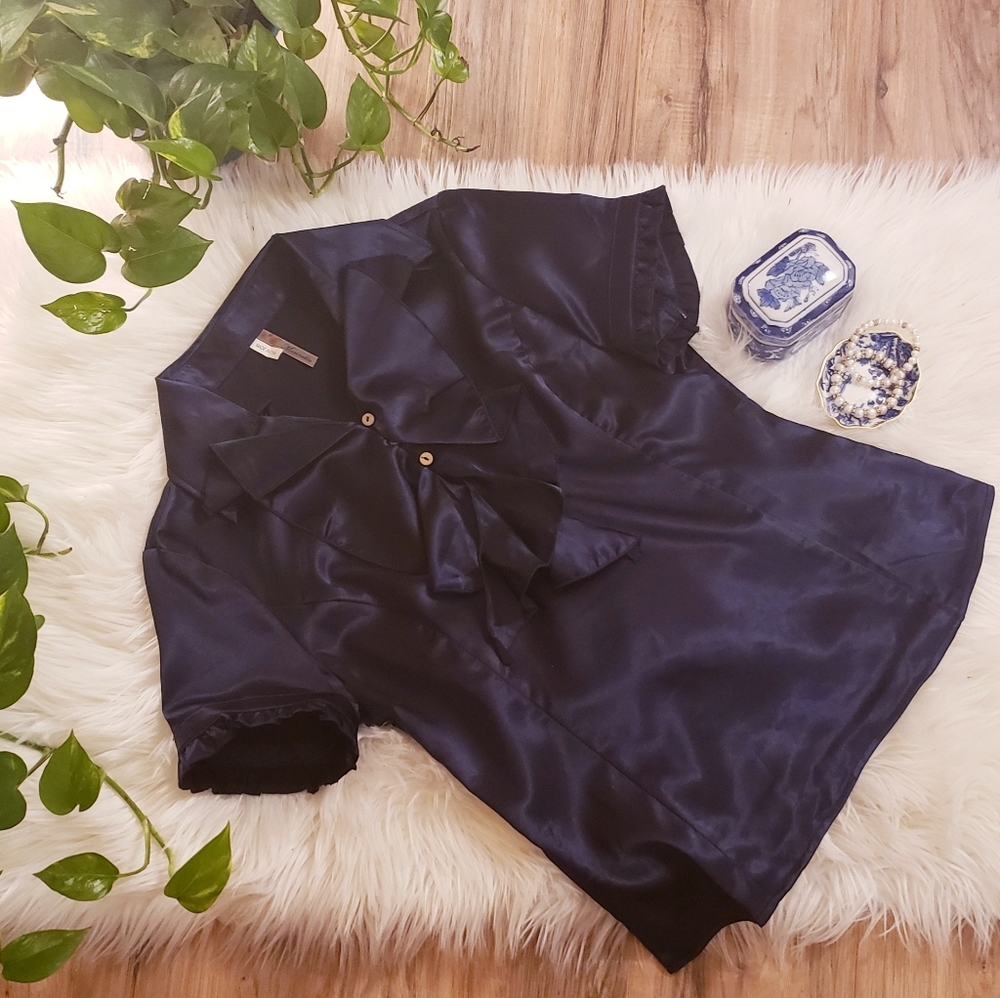 NWOT Dark navy dress shirt